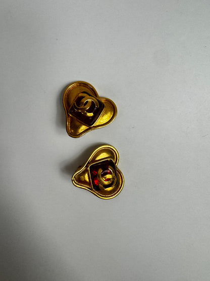 Chanel Vintage Gripoix Heart CC Clip On Earring