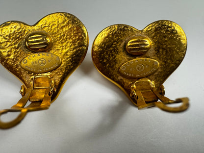 Chanel Vintage Gripoix Heart CC Clip On Earring