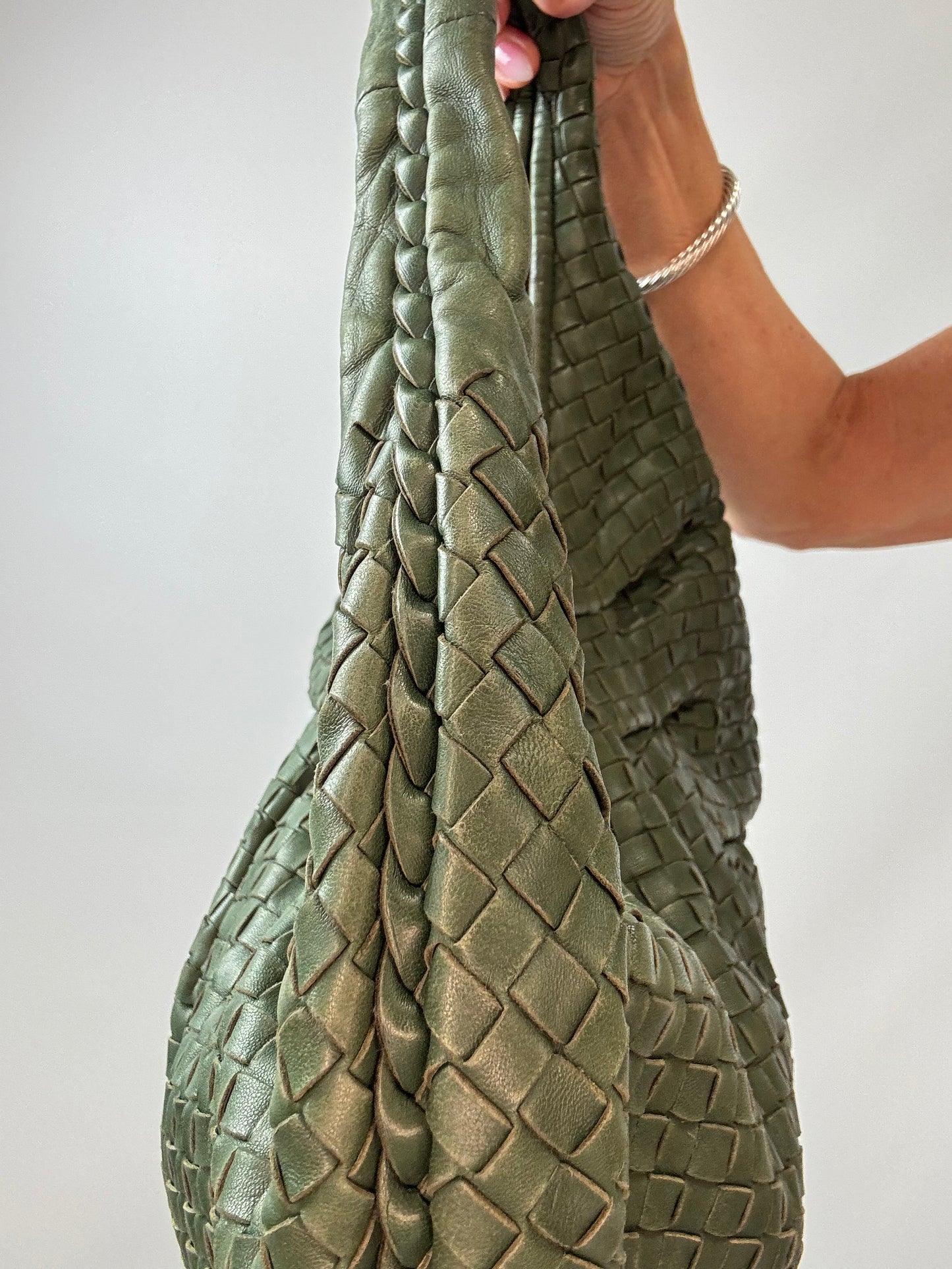Bottega Veneta Intrecciato Large Knot Hobo — Olive Green Nappa Leather