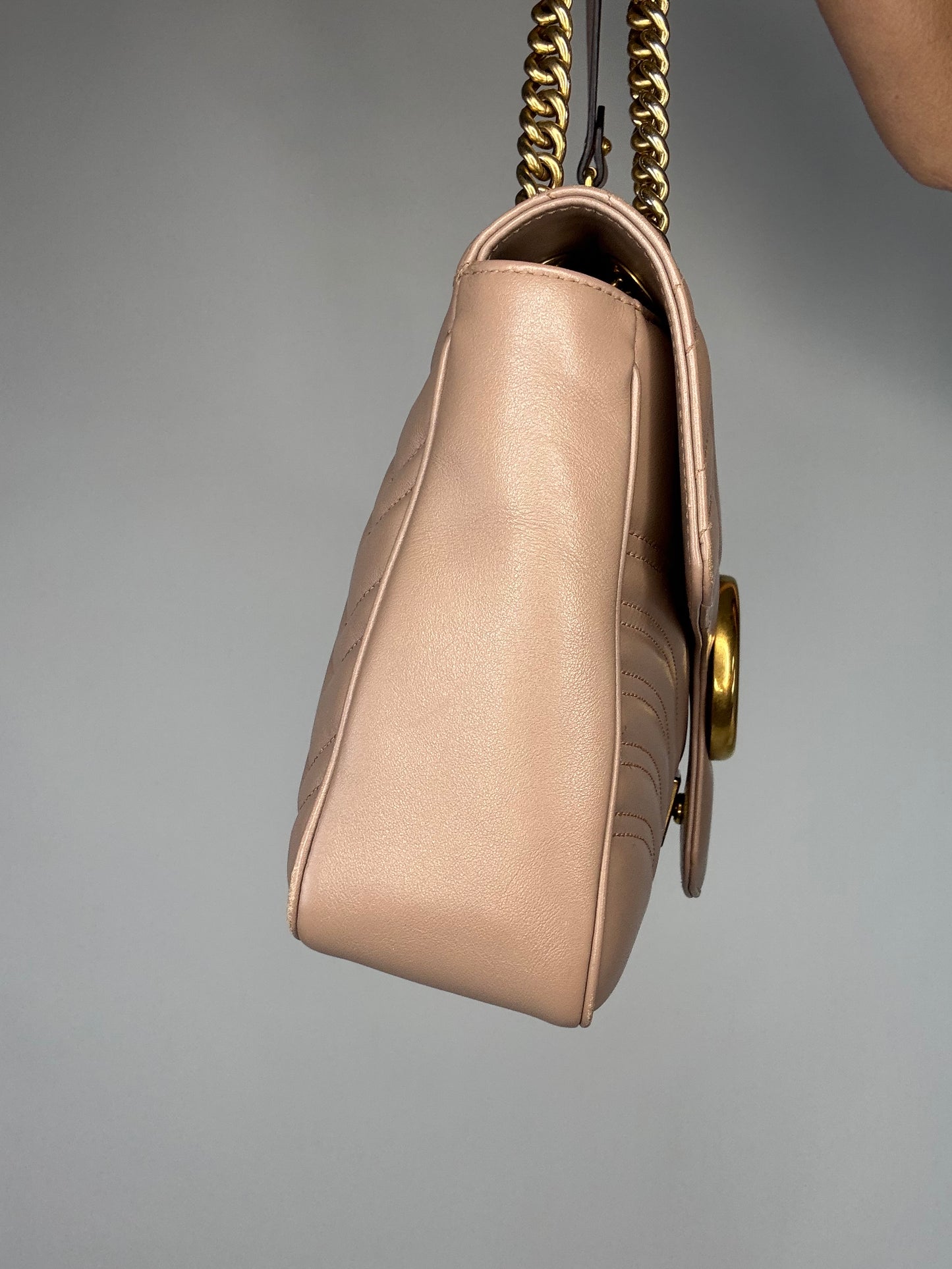 Gucci GG Marmont Medium Matelasse Shoulder Bag