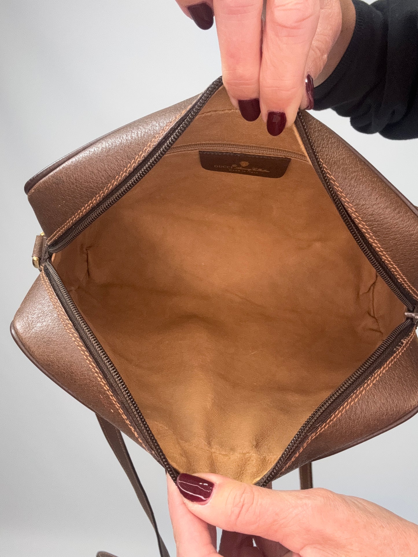 Gucci GG Supreme Web Sherry Line Crossbody - Vintage