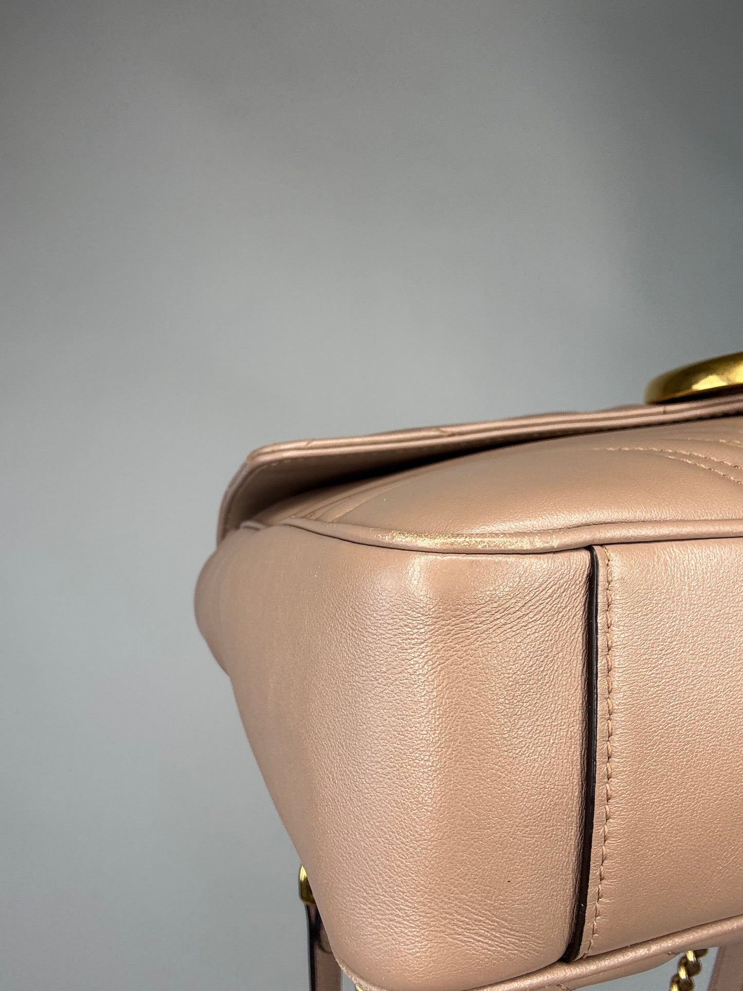 Gucci GG Marmont Medium Matelasse Shoulder Bag