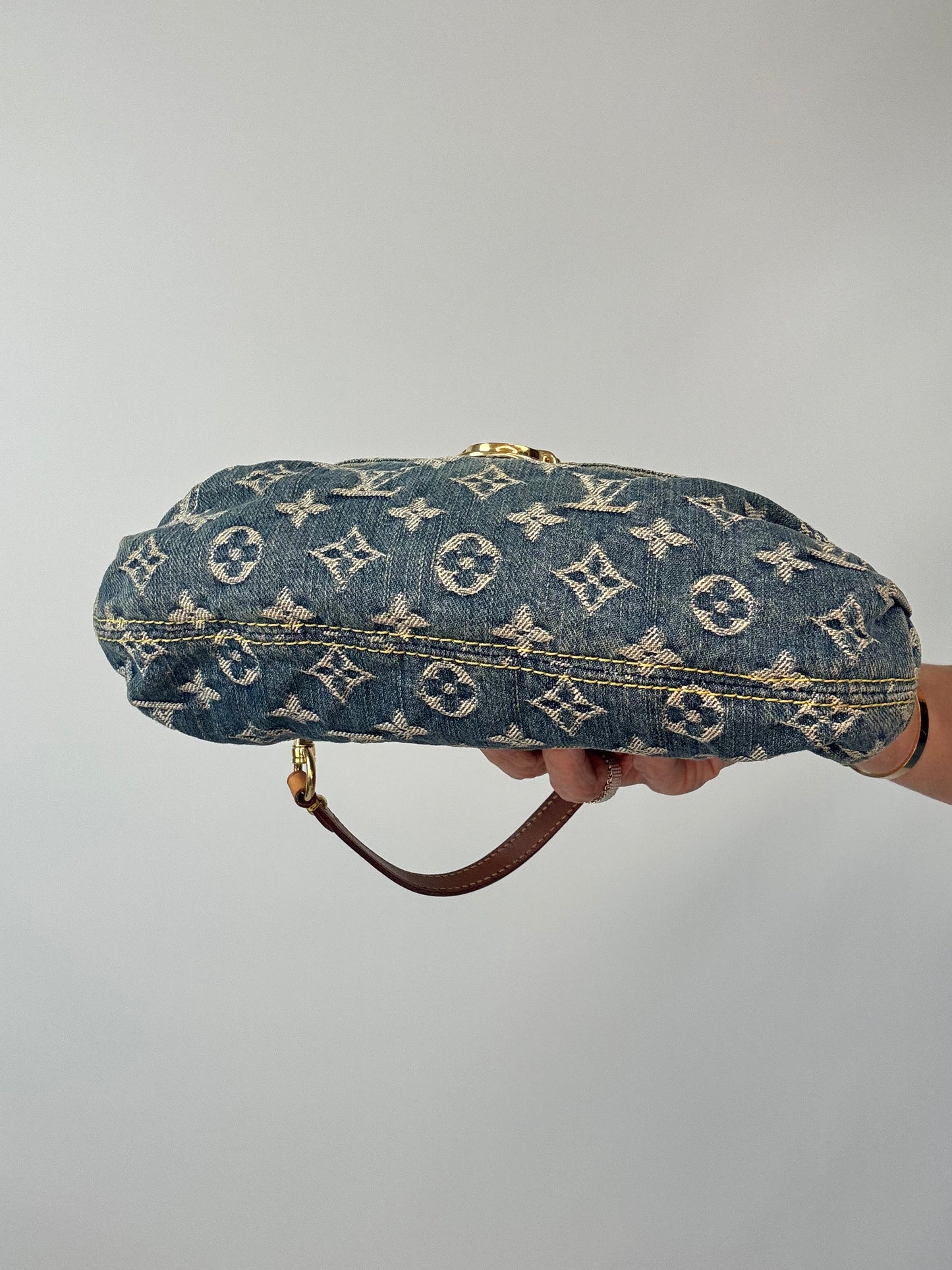 Louis Vuitton Monogram Denim Pleaty
