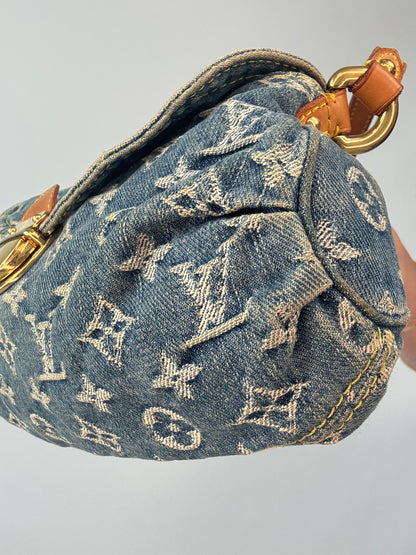 Louis Vuitton Monogram Denim Pleaty
