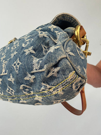 Louis Vuitton Monogram Denim Pleaty