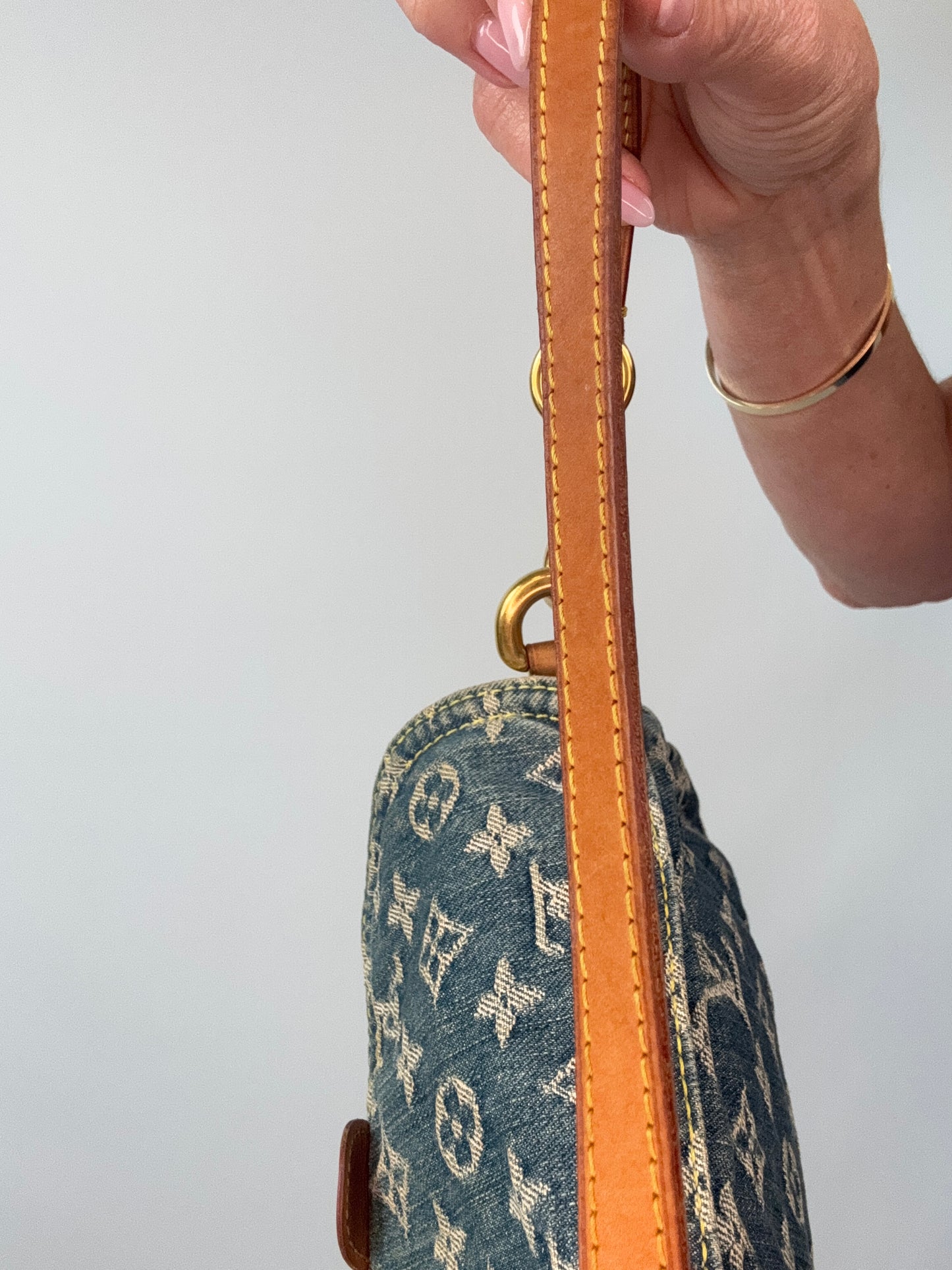 Louis Vuitton Monogram Denim Pleaty