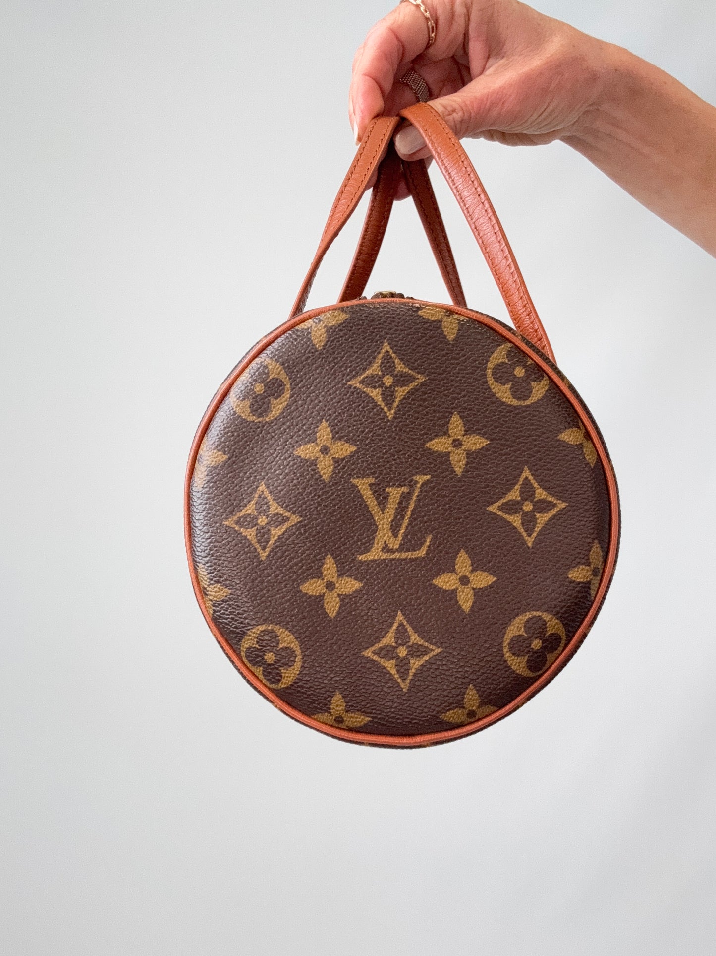 Louis Vuitton Papillion 26 Monogram