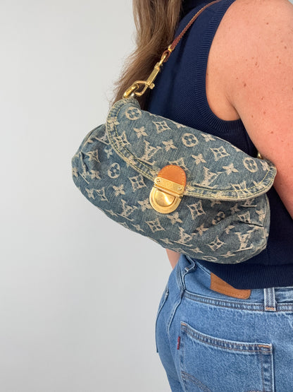 Louis Vuitton Monogram Denim Pleaty
