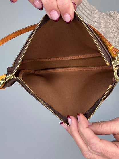Louis Vuitton Takaski Murakami Panda Pochette