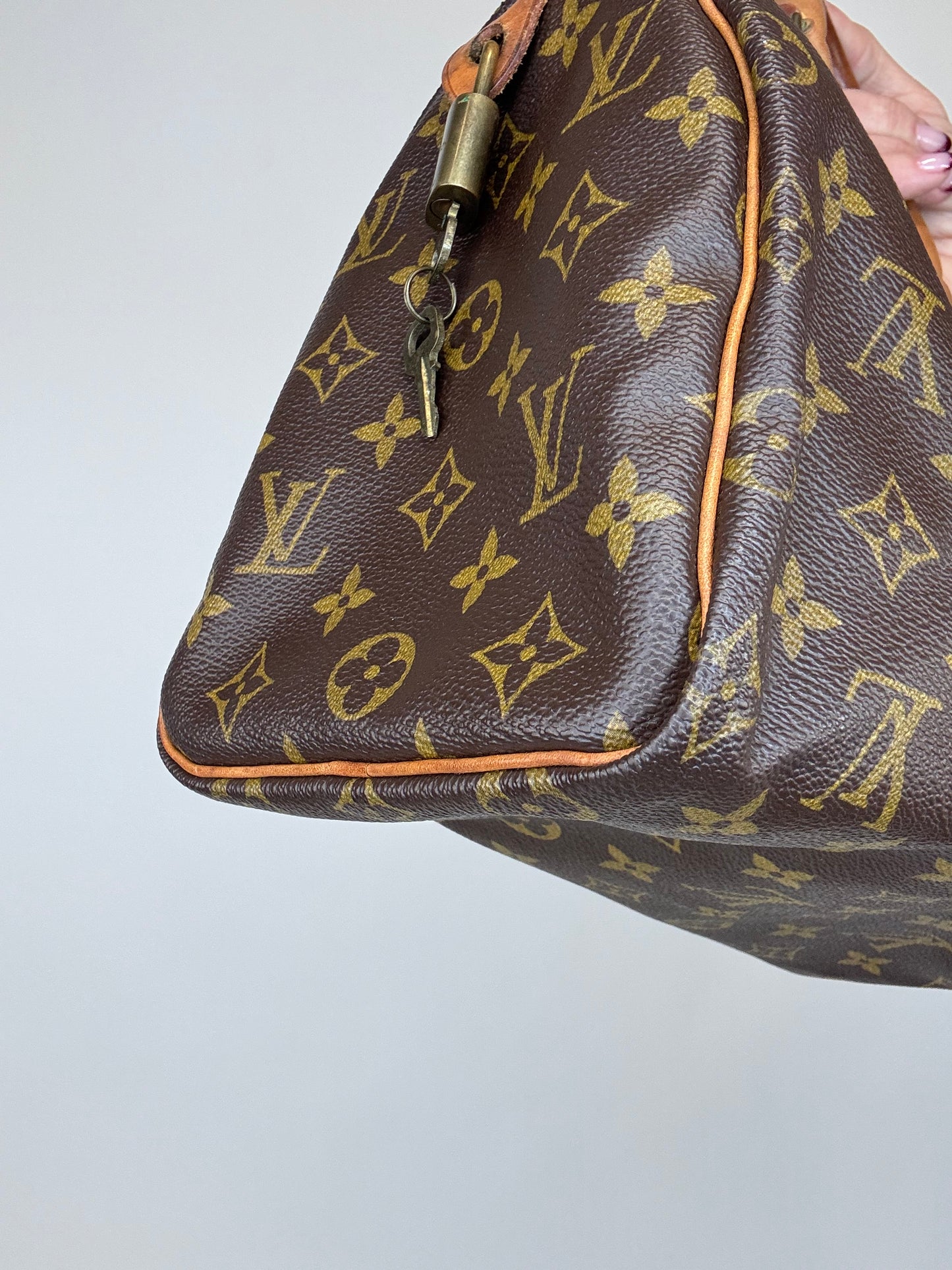 Louis Vuitton Speedy 25 Vintage