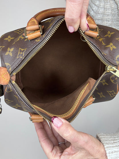 Louis Vuitton Speedy 25 Vintage