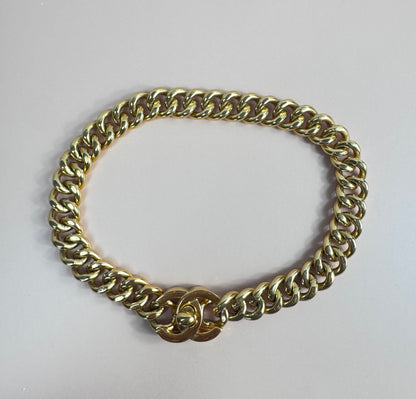 Chanel Rare Vintage 1996 Turnlock Curb Choker