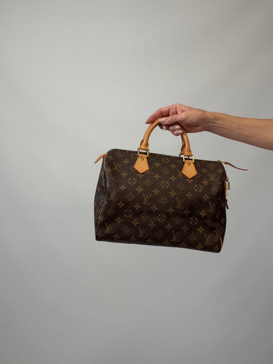 Louis Vuitton Monogran Speedy 30_ Vintage