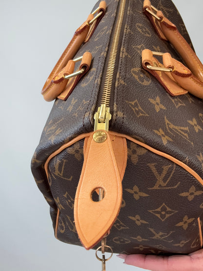 Louis Vuitton Monogran Speedy 30_ Vintage