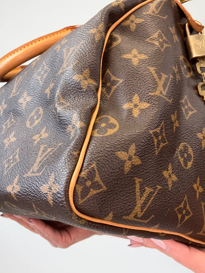 Louis Vuitton Monogran Speedy 30_ Vintage