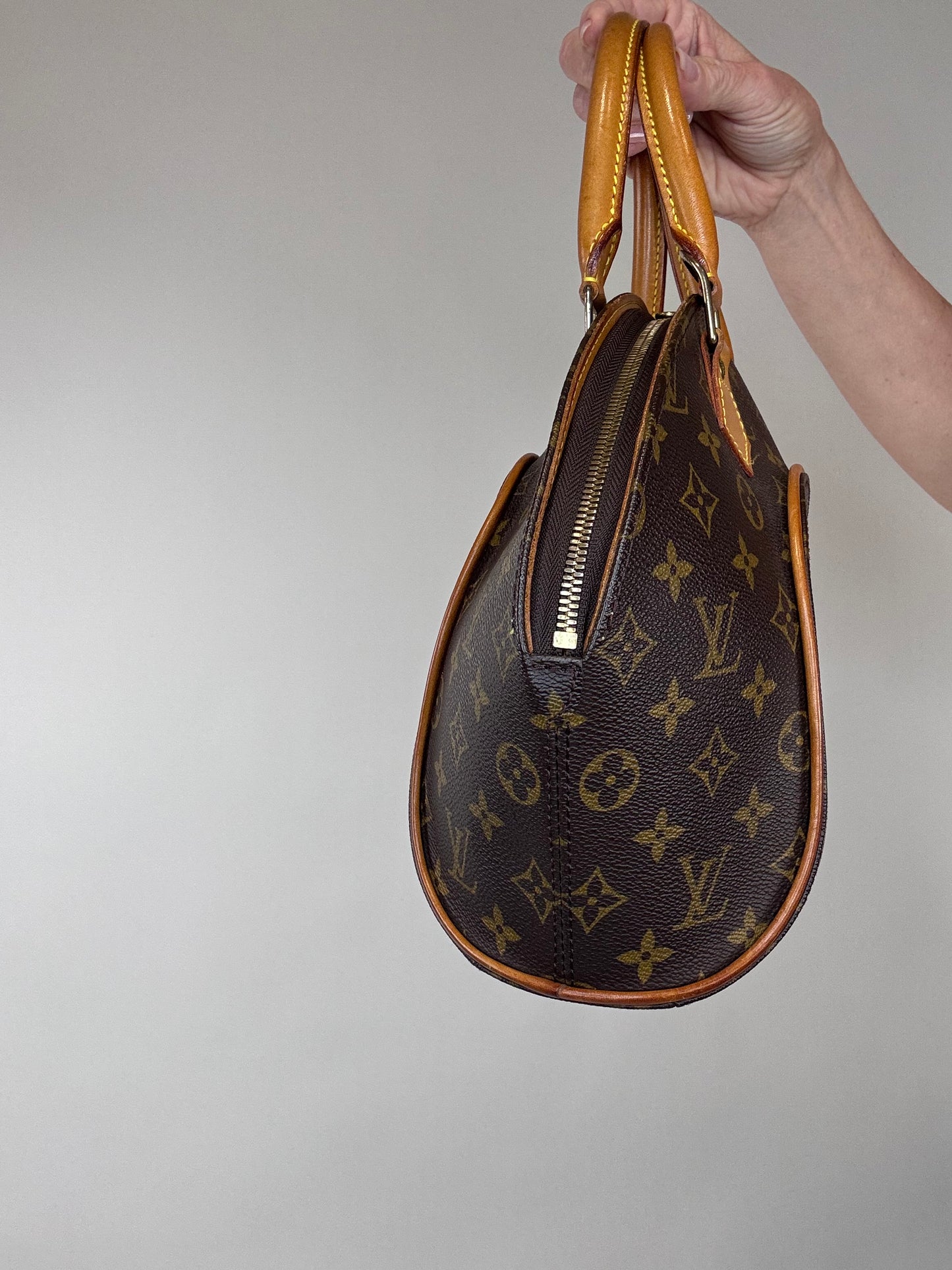 Louis Vuitton Vintage Ellipse PM Monogram