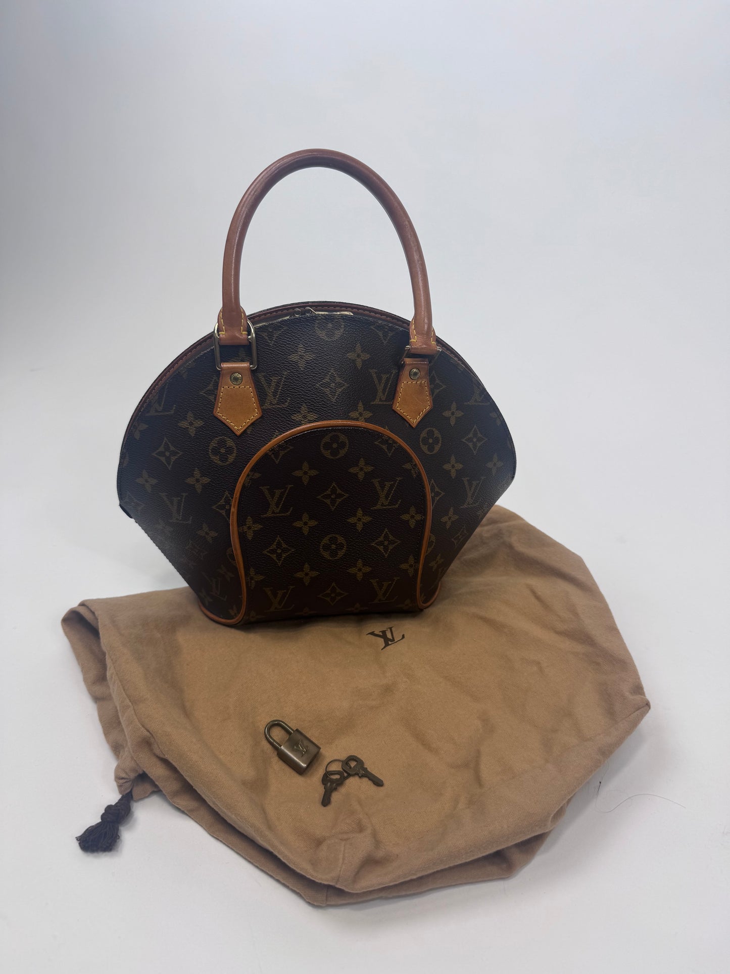 Louis Vuitton Vintage Ellipse PM Monogram