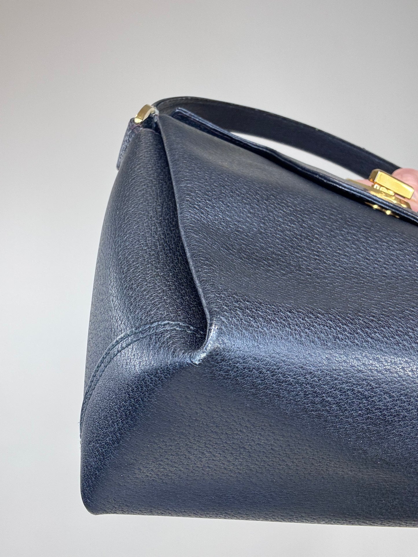 Gucci Rare G Turnlock Top Handle Bag