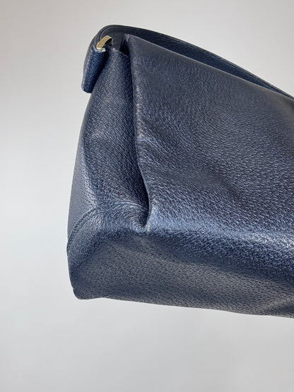 Gucci Rare G Turnlock Top Handle Bag