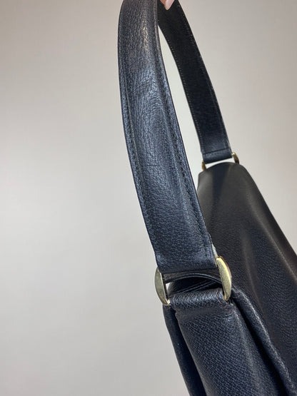 Gucci Rare G Turnlock Top Handle Bag