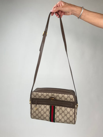 Gucci Sherry Line Vintage Supreme Crossbody Medium