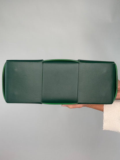 Bottega Veneta Small Green Arco Bag With Pouch
