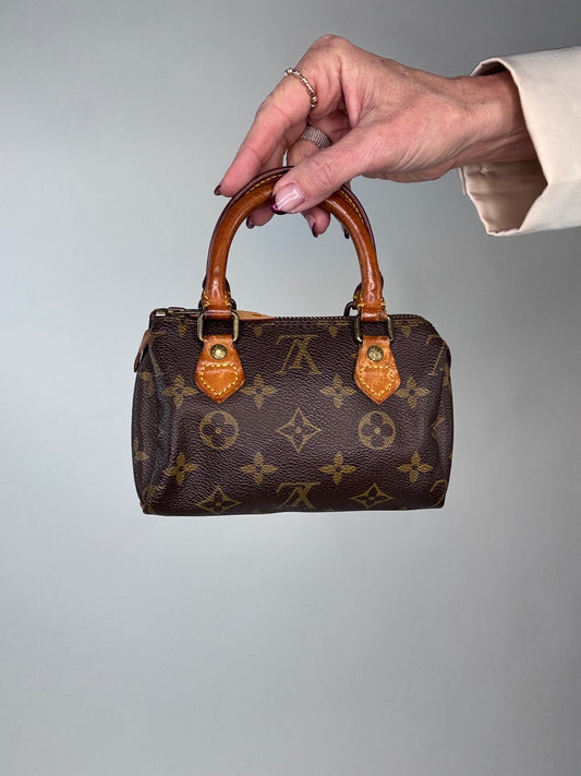 Louis Vuitton Monogram Mini Speedy