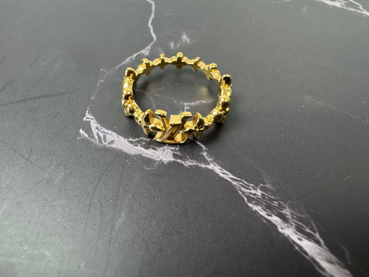 Louis Vuitton Flower Full Ring — Gold