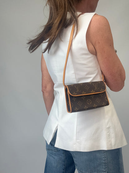 Louis Vuitton Vintage Florentine Belt Bag