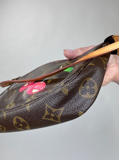 Louise Vuitton Takashi Murakami Cherry Pochette
