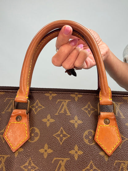 Louis Vuitton Vintage Monogram Triangle Sac