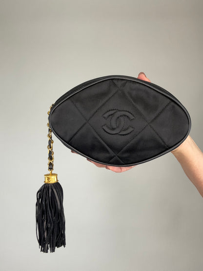 Chanel Vintage Quilted Oval Clutch