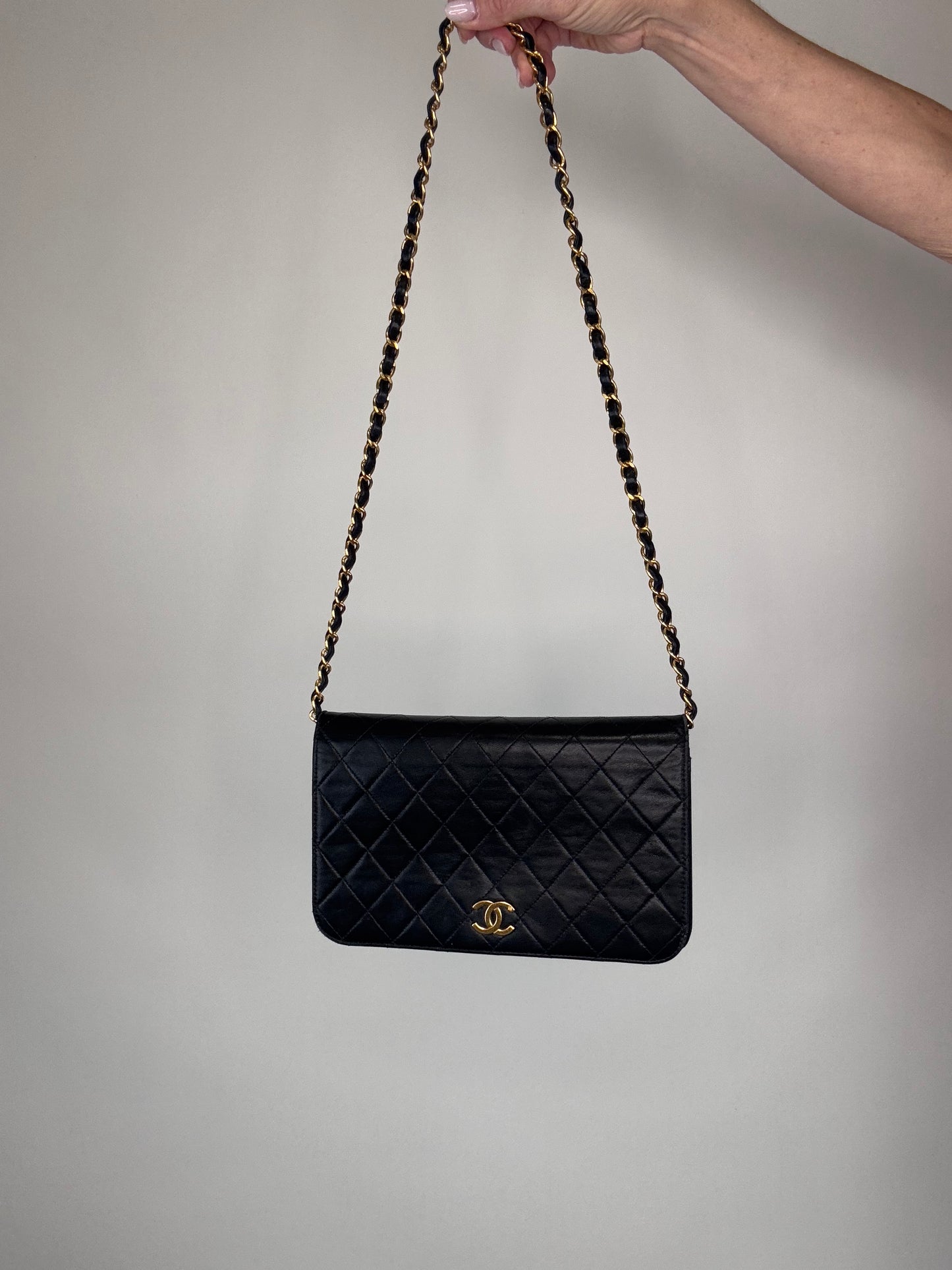 Chanel Vintage Single Flap Push Button