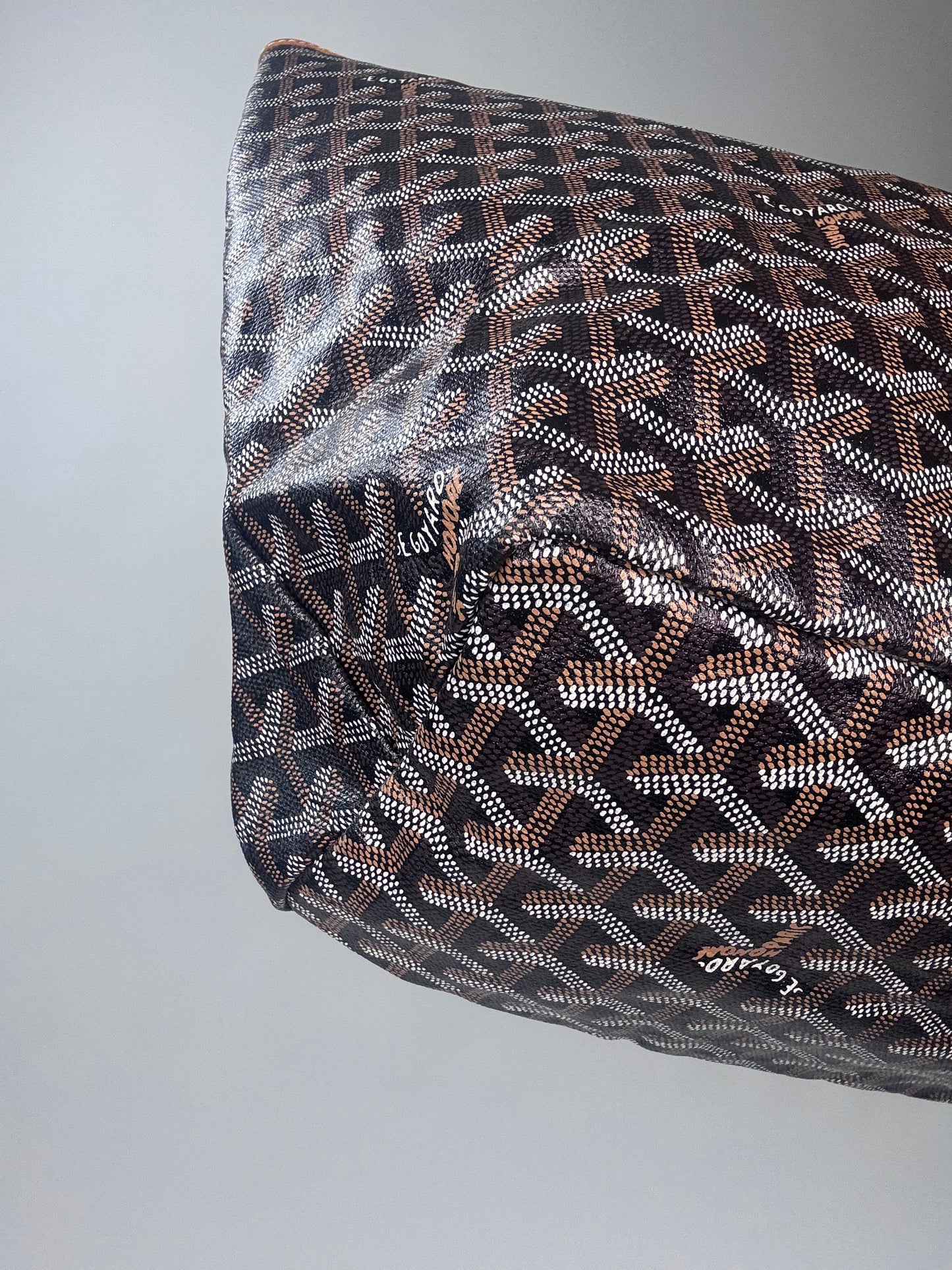 Goyard Goyardine St Louis PM  Black Gold w/Pouch Tote