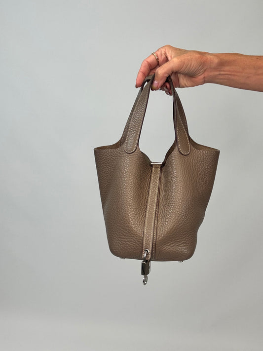 Hermès Picotin Lock 18 Etoupe Taurillon Clemence