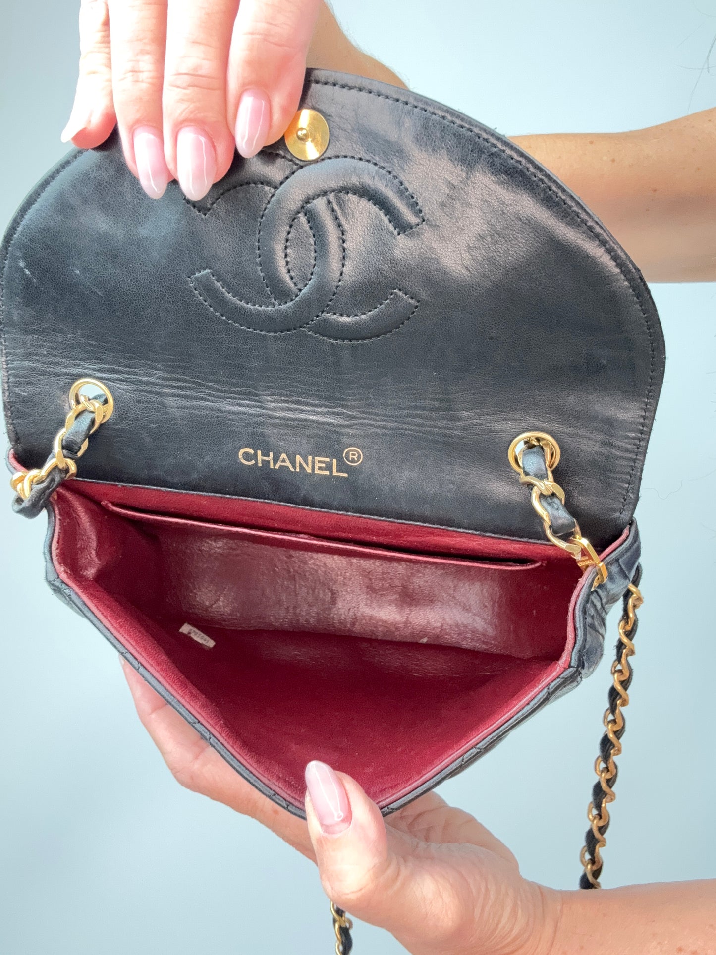 Chanel Round CC Chain Crossbody Bag 1986-1988
