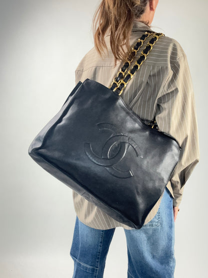 Chanel Vintage Deca Chunky Chain Tote