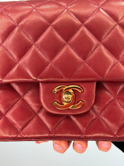 Chanel Vintage Burgundy Lambskin Medium Classic Double Flap