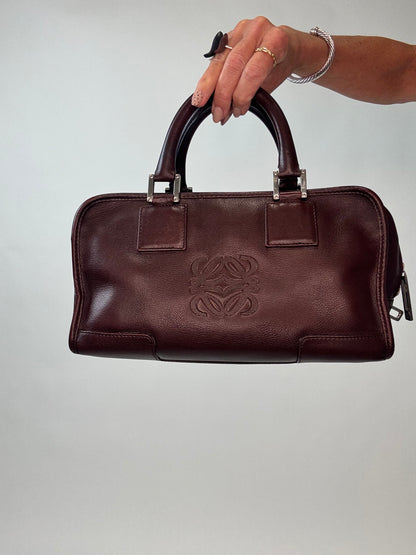 Loewe Amazona 28 Calfskin Leather Satchel  - Burgundy Brown