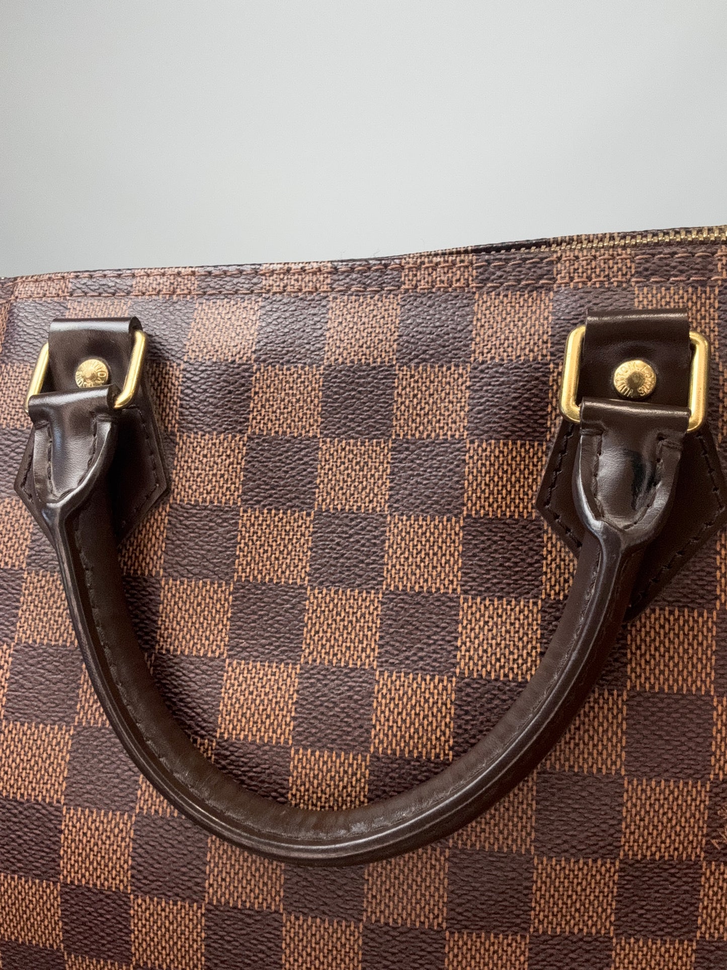 Louis Vuitton Damier Ebene Speedy 35 interior of front top handle