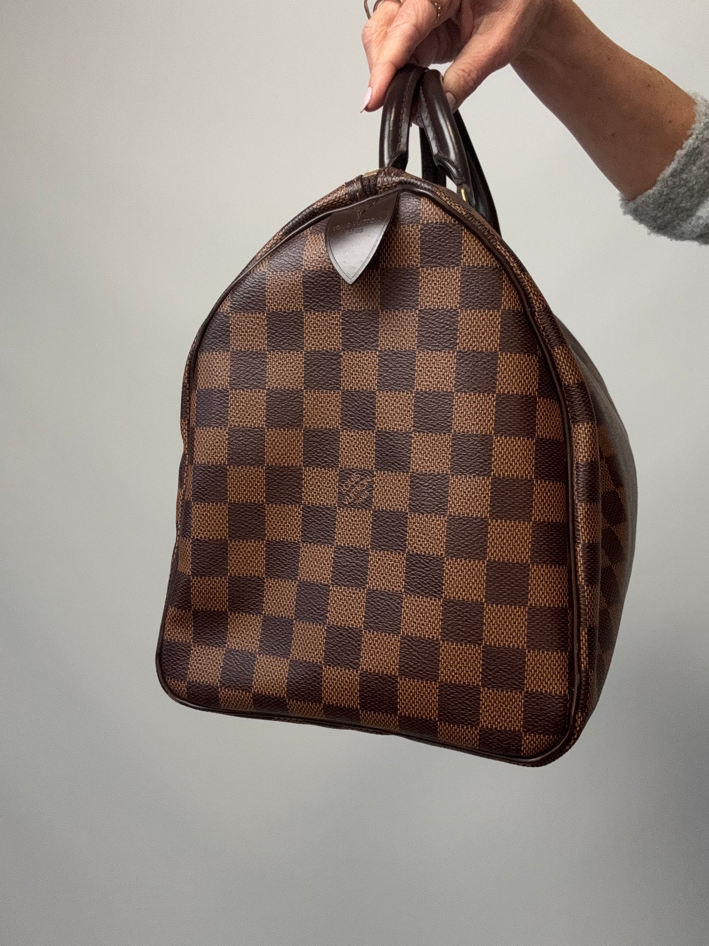 Louis Vuitton Damier Ebene Speedy 35 left side