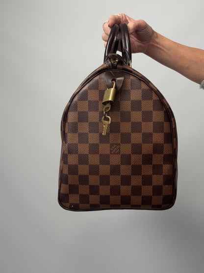 Louis Vuitton Damier Ebene Speedy 35 right side