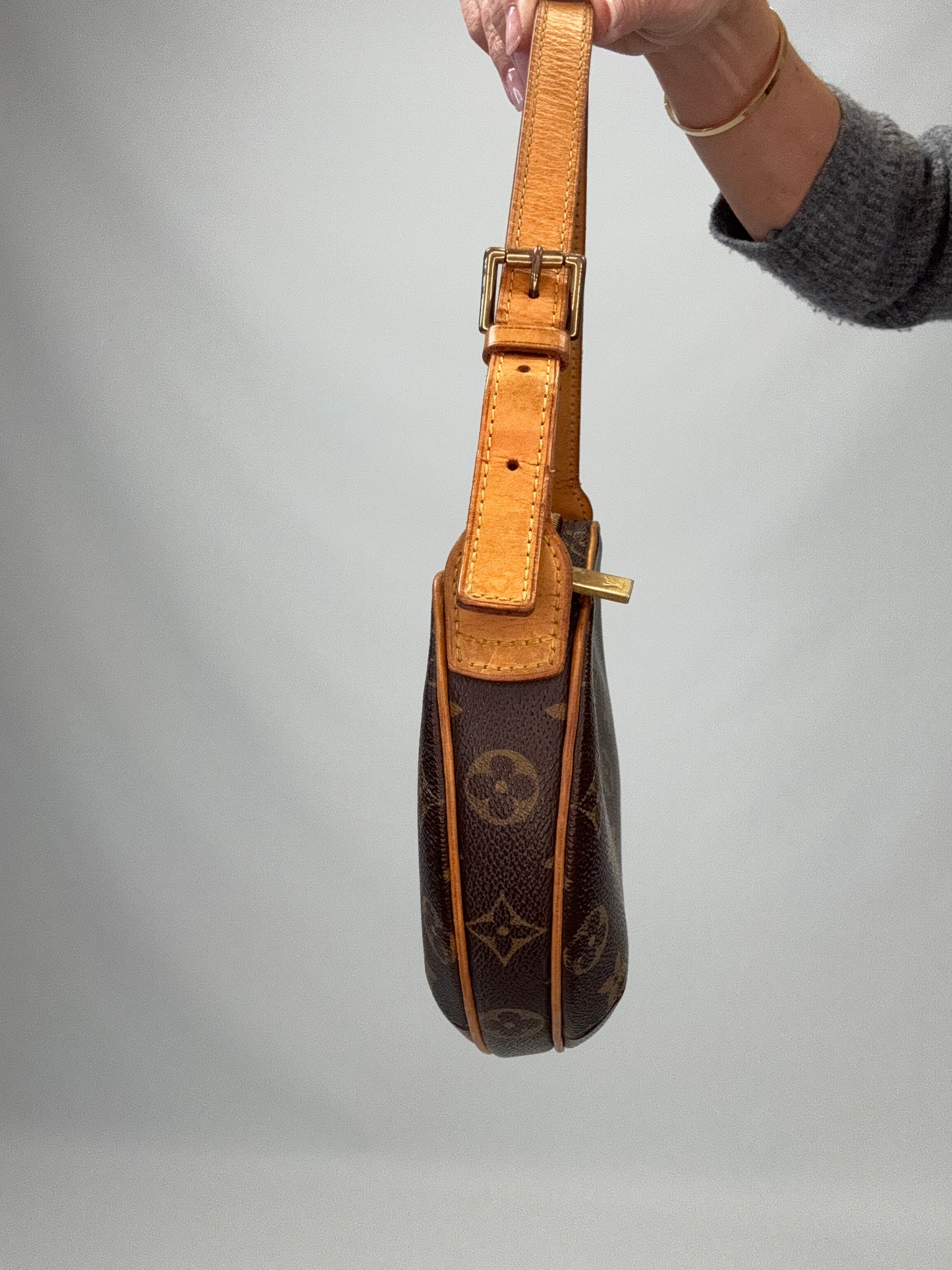 Louis Vuiiton Monogram Canvas Croissant PM Bag