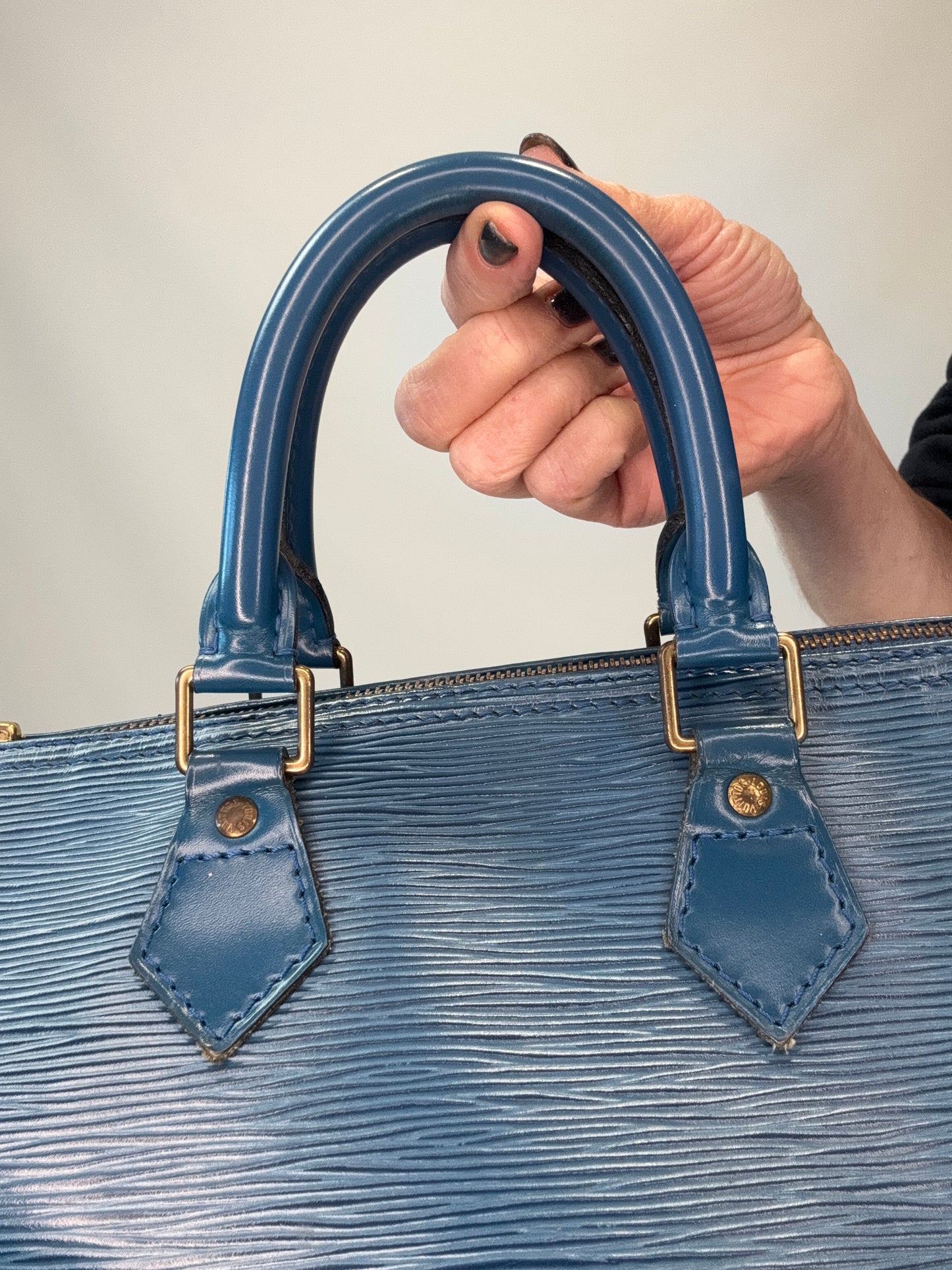 Louis Vuitton Epi Speedy 25 Toledo