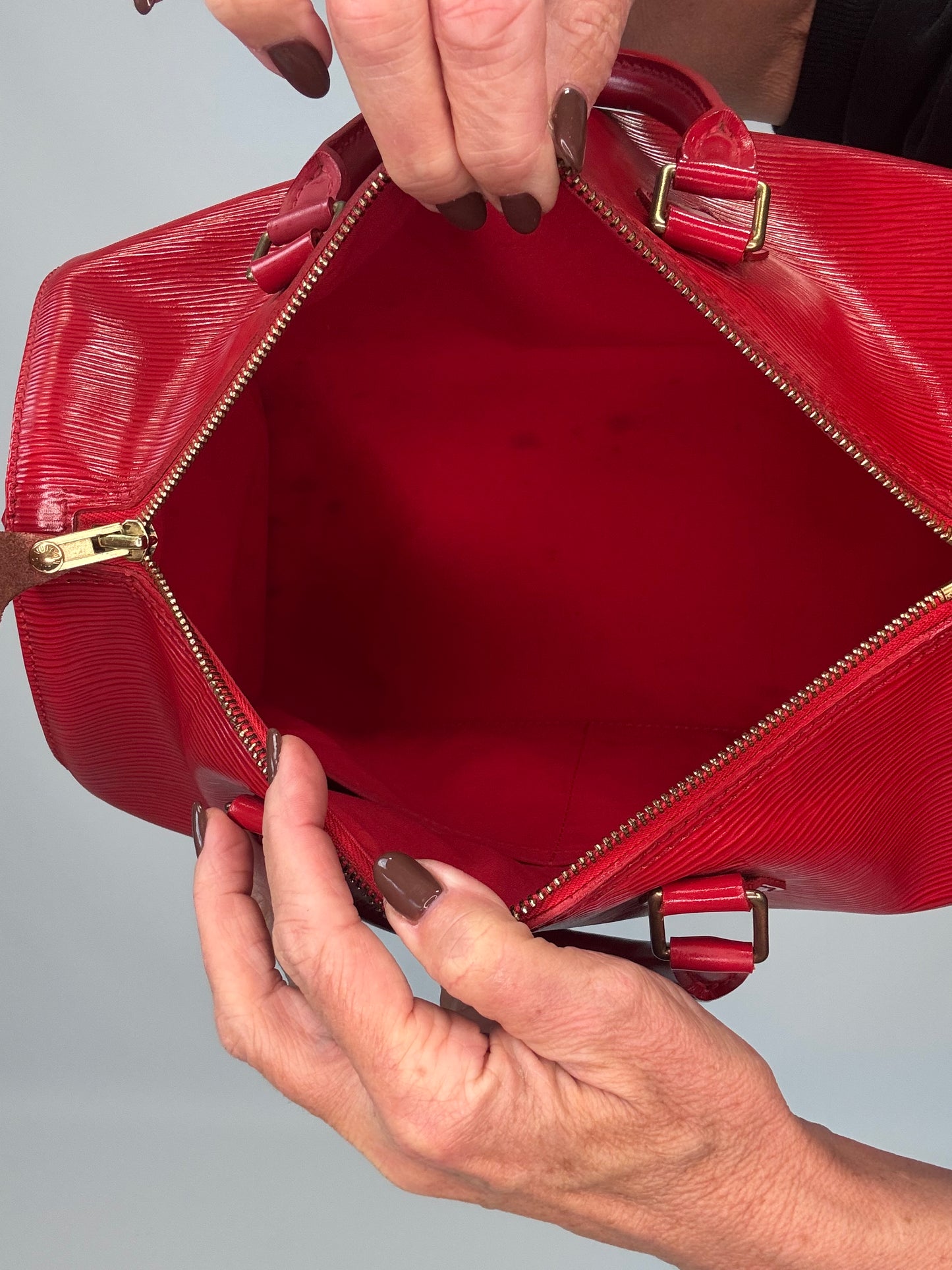 Louis Vuitton Epi Speedy 30 - Red