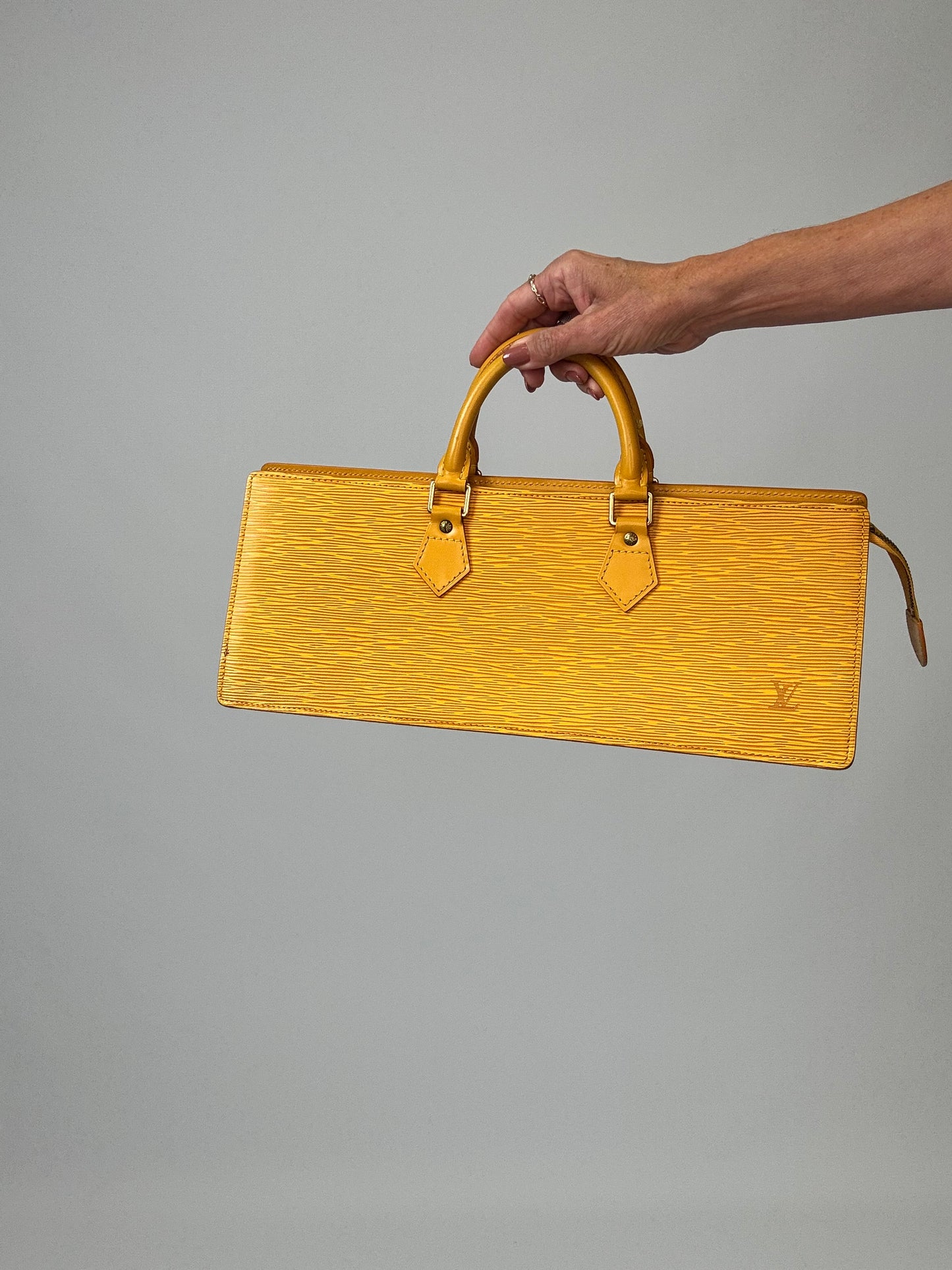 Louis Vuitton Epi Triangle Sac-Yellow