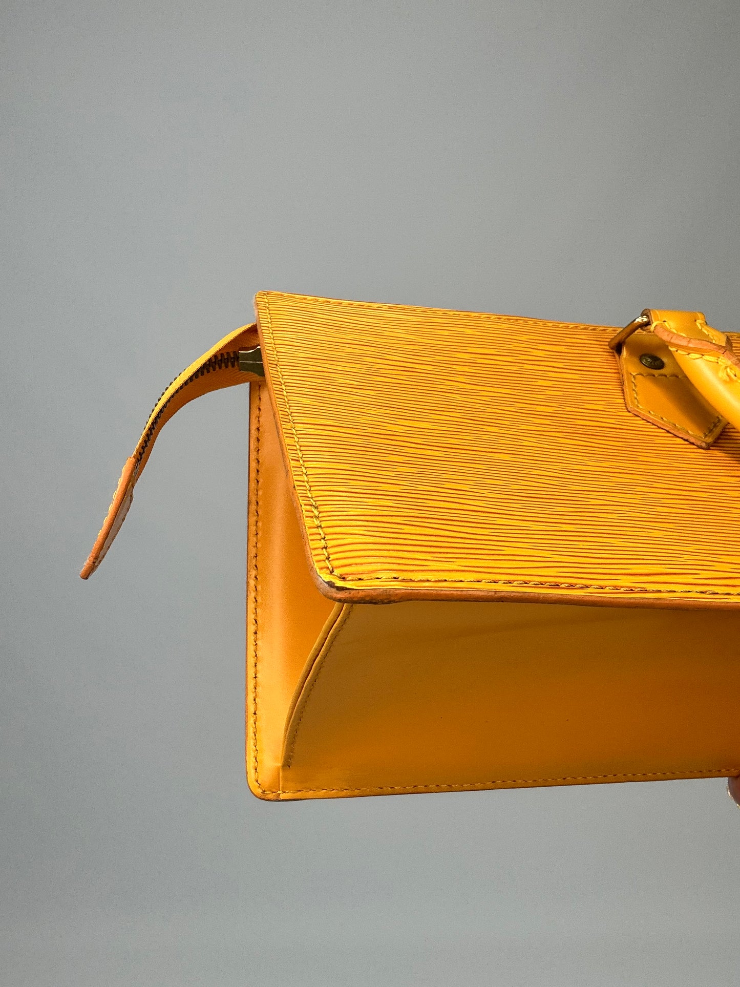 Louis Vuitton Epi Triangle Sac-Yellow