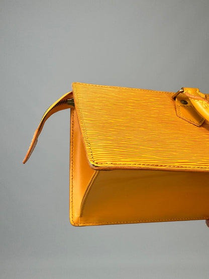Louis Vuitton Epi Triangle Sac-Yellow