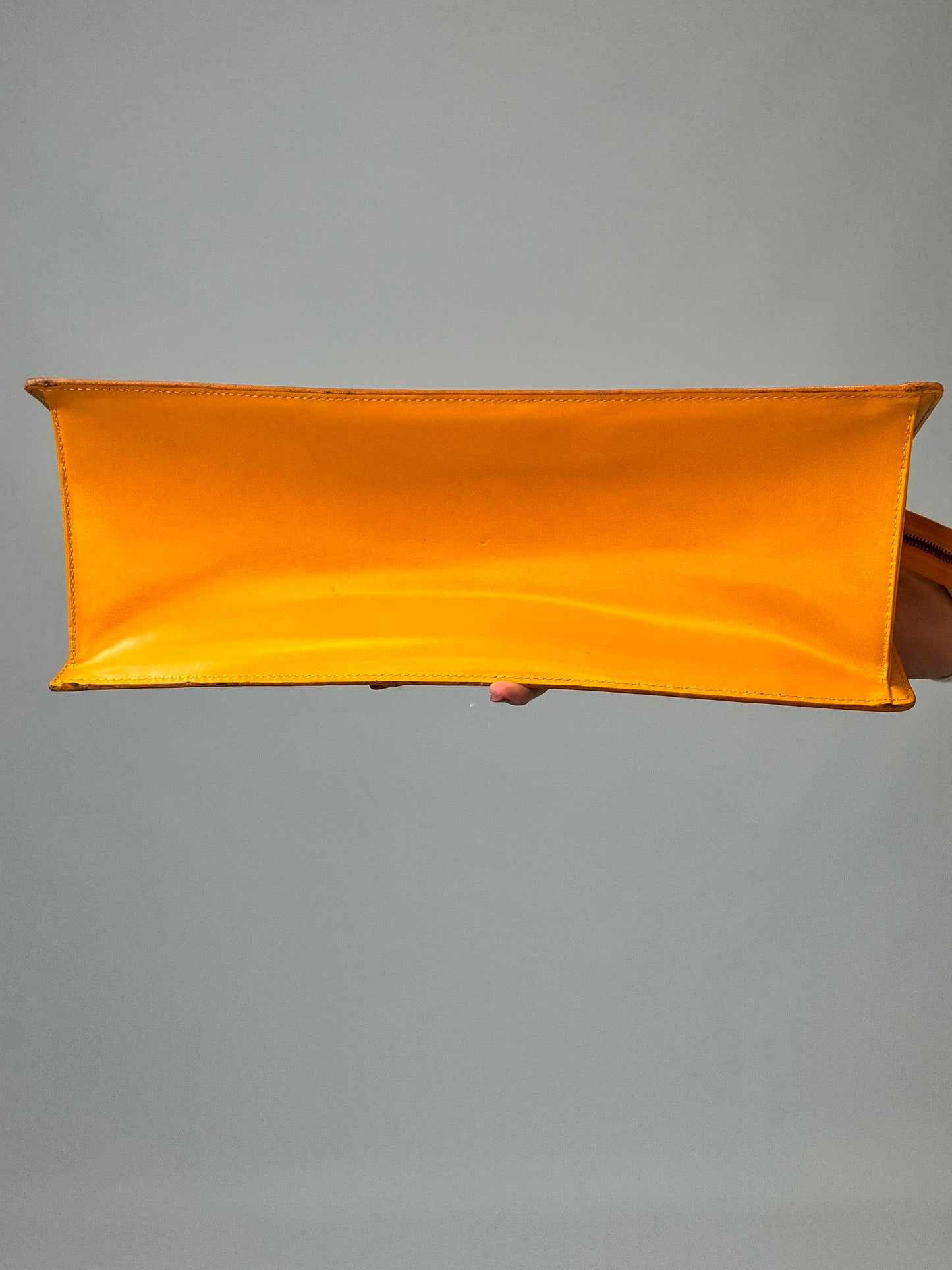 Louis Vuitton Epi Triangle Sac-Yellow