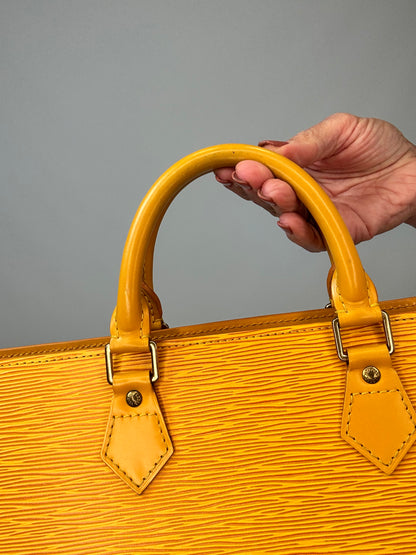 Louis Vuitton Epi Triangle Sac-Yellow